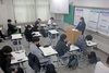 자녀 부정행위 적발에 수능감독관 위협한 유명강사 실형