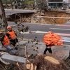 강동구 싱크홀 매몰남성 17시간만에 심정지 상태 발견…현장조사