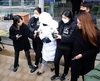 온몸에 멍든 채 숨진 12살 초등생 학대한 계모·친부…징역 17년