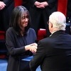 한강, 한국인‧아시아 여성 최초 노벨문학상 시상대 올라