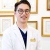 [양시강성형외과 양시강 대표원장 칼럼] 자연스러운 동안 눈매 위한 성형외과 수술 ‘눈썹거상술’ 