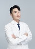 [샤인룩스의원 안승혁 대표원장 칼럼] 초여름 자외선이 앞당기는 피부 노화, 피부과에서 ECM부터 살펴야