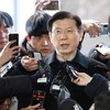 박종준 경호처장, 경찰 전격 출석…