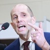 쿠팡 로저스 대표 또 동문서답…되레 호통에 어깨 '으쓱'까지