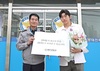 내리막서 제동장치 풀린 트럭 쫓아가 멈춰 세운 청년 시민