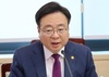 복지장관, '전공의 예산 삭감' 지적에 