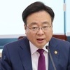 복지장관, '전공의 예산 삭감' 지적에 
